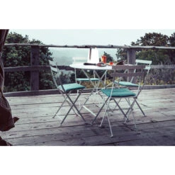 Chaise De Jardin Pliante FERMOB Bistro Métal - Vert Opaline -Jardin Mobilier Magasin 010183 chaise jardin pliante fermob bistro metal ambiance 2