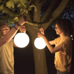 Lampe Fatboy Bolleke - Bleu Océan -Jardin Mobilier Magasin 104518 lampe fatboy bolleke bleu ocean ambiance 2