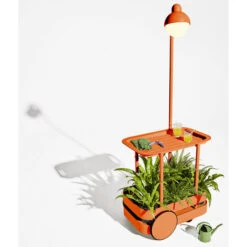 Chariot Desserte Fatboy Jolly Trolley - Tangerine -Jardin Mobilier Magasin 105836 chariot desserte fatboy jolly trolley tangerine ambiance 3