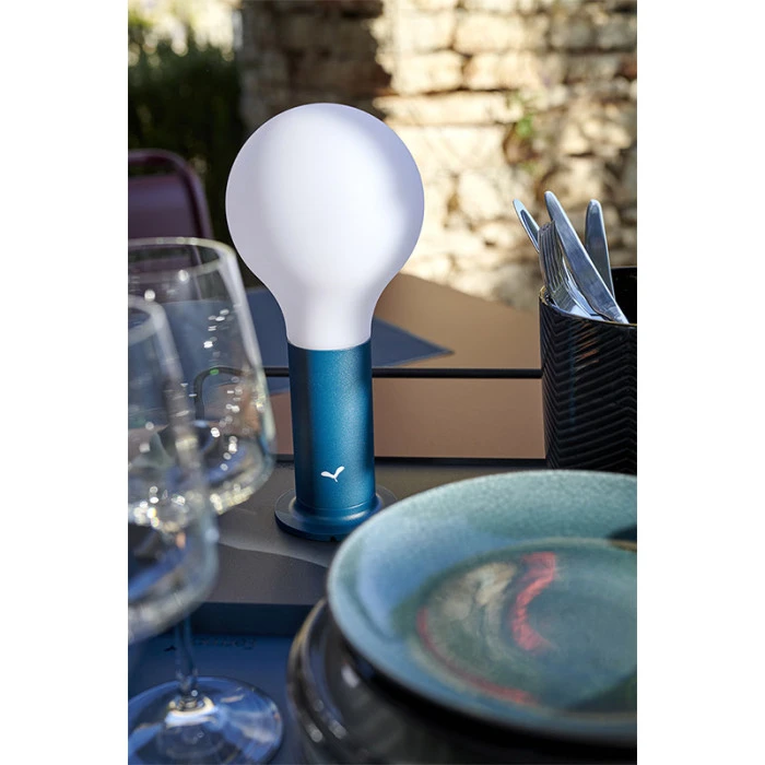 Lampe De Jardin FERMOB Aplô H 24 - Bleu Acapulco 4 Lampe De Jardin FERMOB Aplô H 24 - Bleu Acapulco – Image 2