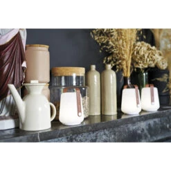 Lot De 3 Lampes Nomades FERMOB Balad H 12 Cm - Ocre Rouge -Jardin Mobilier Magasin 360220 lot 3 lampes nomades fermob balad 12cm ocre rouge ambiance 2