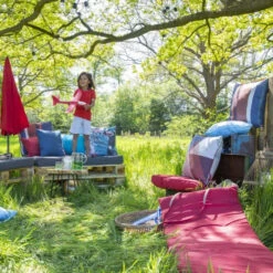 Coussin Décoration MADISON Triangle Blue -Jardin Mobilier Magasin coussin deco triangle madison