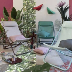 Chaise Longue LAFUMA Maxi Transat Plus - Rose -Jardin Mobilier Magasin lfm2926 9257 chaise longue lafuma maxi transat plus rose ambiance 3